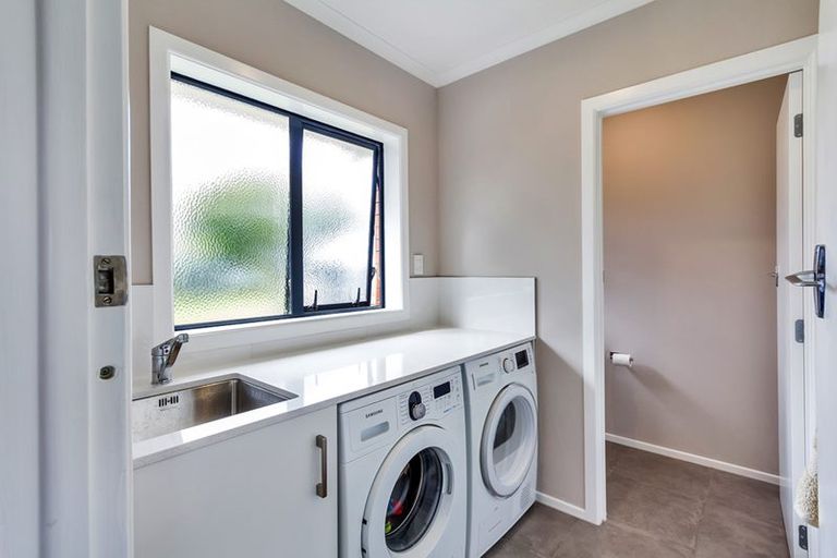 Photo of property in 332 Hingaia Road, Karaka, Papakura, 2580