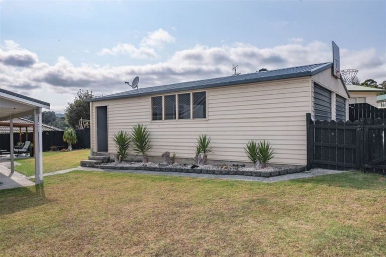 Photo of property in 1 Rimu Avenue, Huntly, 3700
