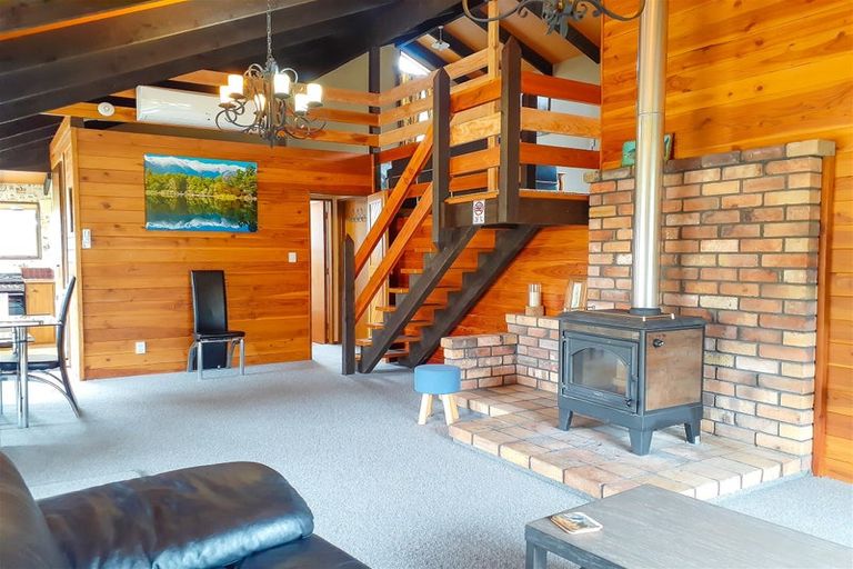 Photo of property in 53 Porika Road, Rotoroa, Murchison, 7077