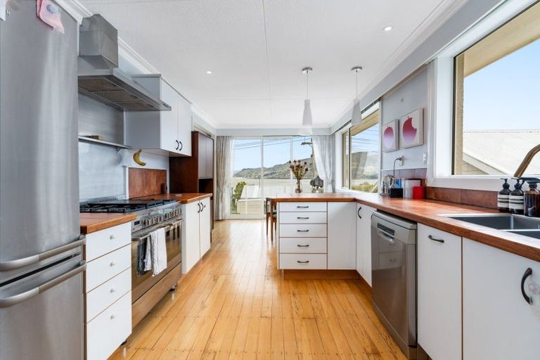Photo of property in 10a Wharfdale Street, Macandrew Bay, Dunedin, 9014