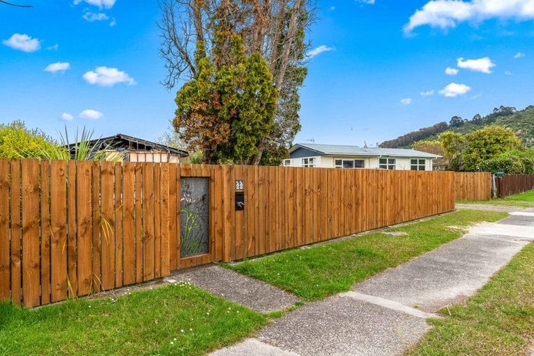 Photo of property in 22 Fenruss Street, Fairy Springs, Rotorua, 3015