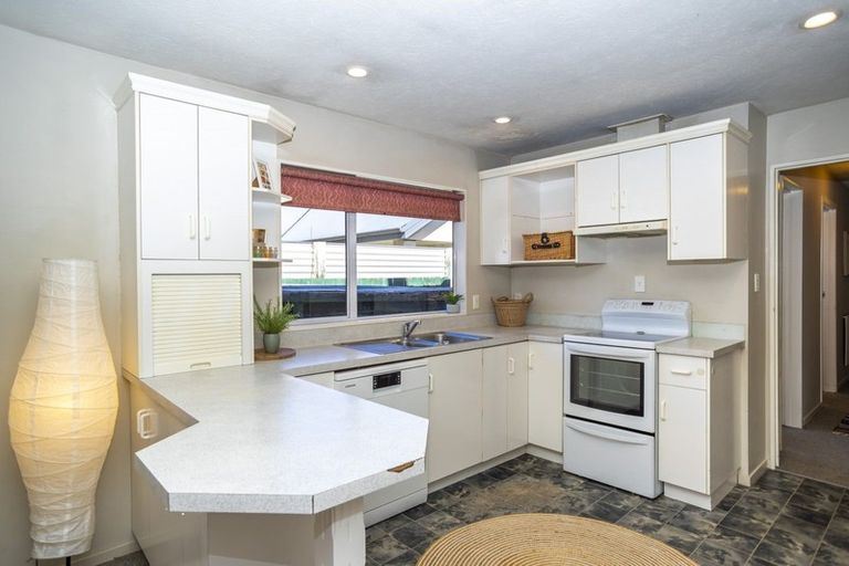 Photo of property in 65 Centennial Avenue, Arrowtown, 9302