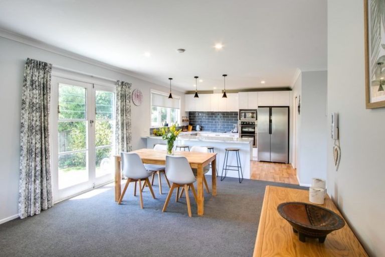 Photo of property in 122a Guppy Road, Taradale, Napier, 4112