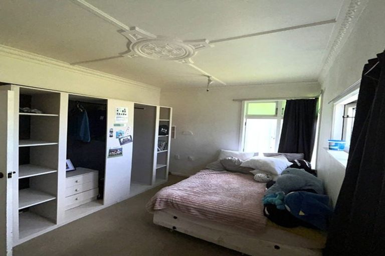 Photo of property in 209 Avenue Road West, Hastings, 4122
