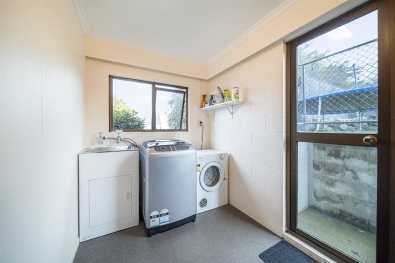 Photo of property in 43 Cassandra Street, Stratford, 4332