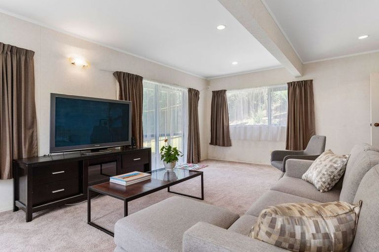 Photo of property in 236 Don Buck Road, Massey, Auckland, 0614