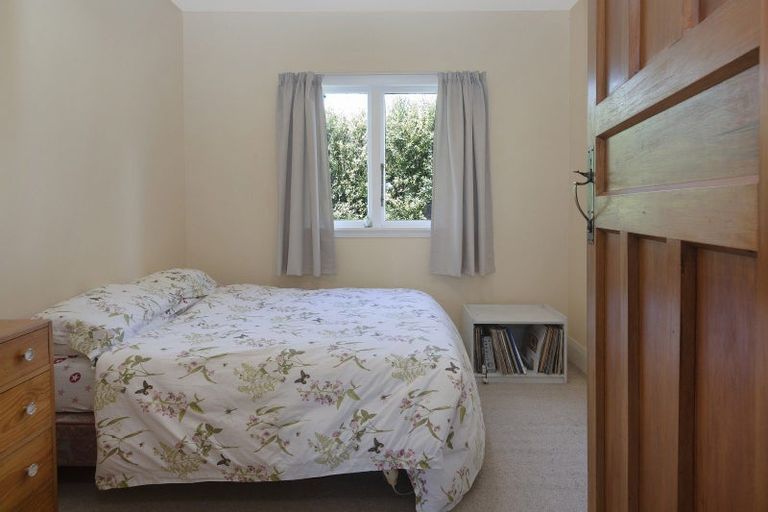 Photo of property in 2 Courtenay Street, St Albans, Christchurch, 8014