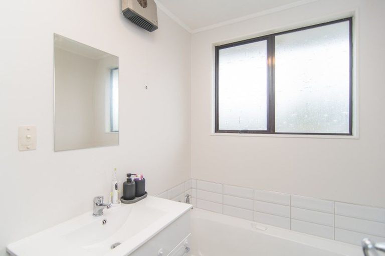 Photo of property in 15 Saint Leonards Road, Temuka, 7920