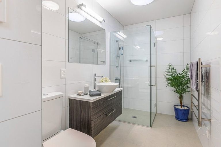 Photo of property in 130 Landmark Terrace, Orewa, 0931