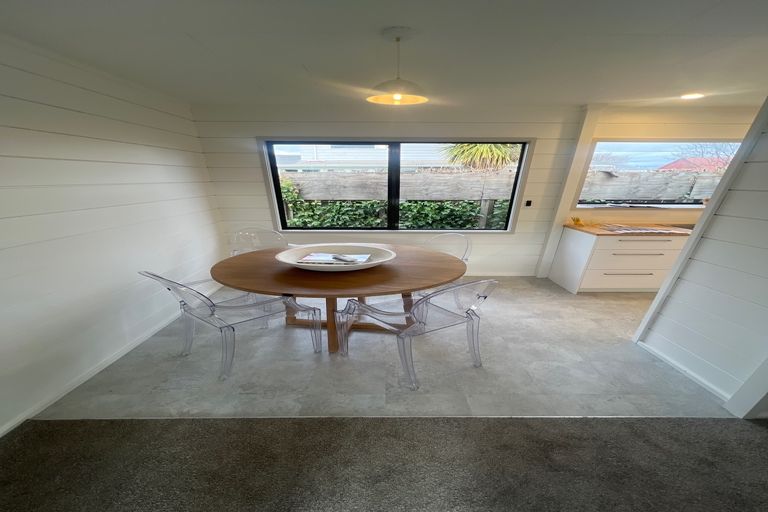 Photo of property in 24 Croziers Road, St Albans, Christchurch, 8052