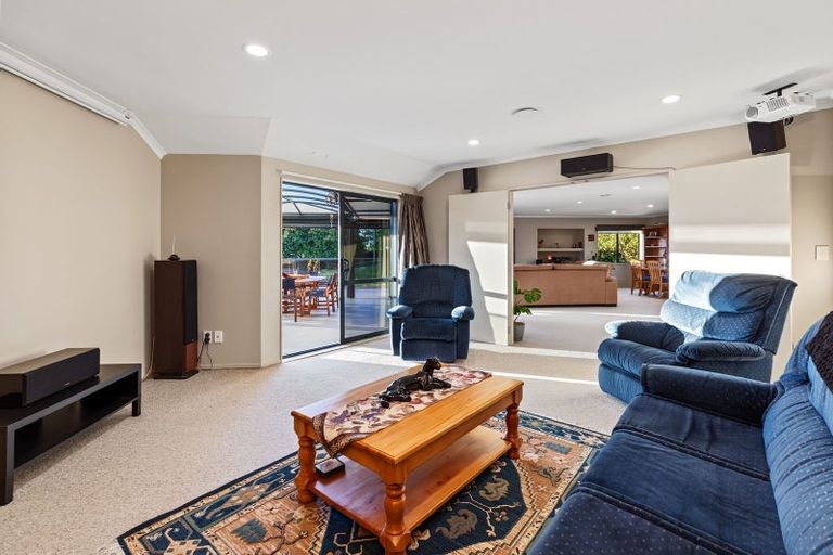 Photo of property in 132r Waikite Road, Welcome Bay, Tauranga, 3175