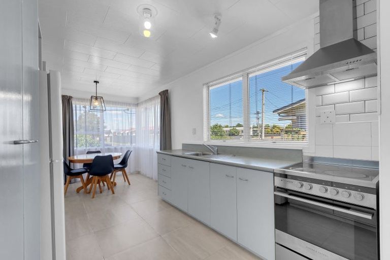 Photo of property in 120 Grandview Road, Nawton, Hamilton, 3200