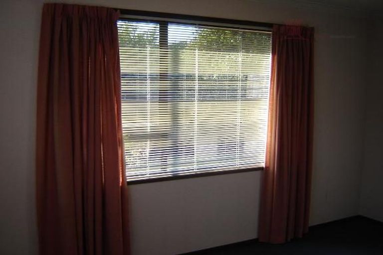 Photo of property in 250 Centaurus Road, Saint Martins, Christchurch, 8022
