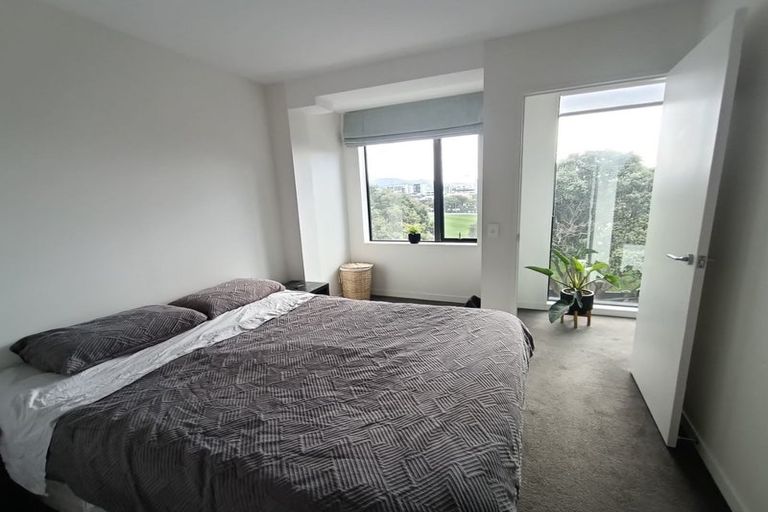 Photo of property in Nouvo Apartments, 4c/21 Rugby Street, Mount Cook, Wellington, 6021