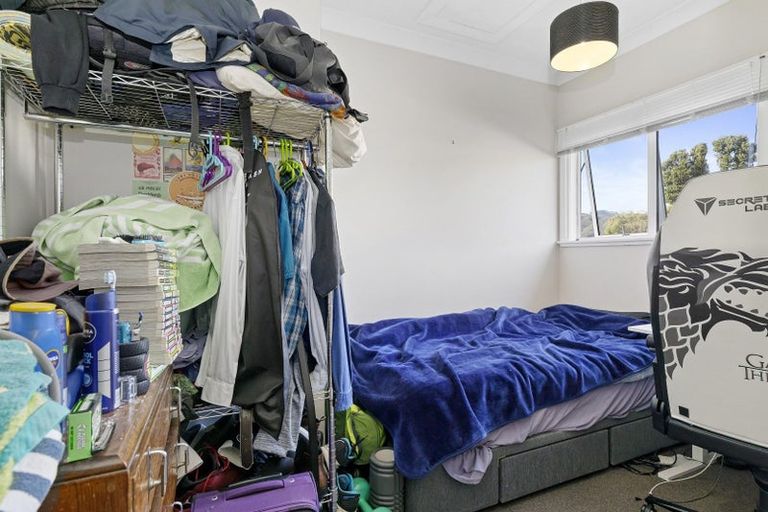 Photo of property in 887 High Street, Avalon, Lower Hutt, 5011