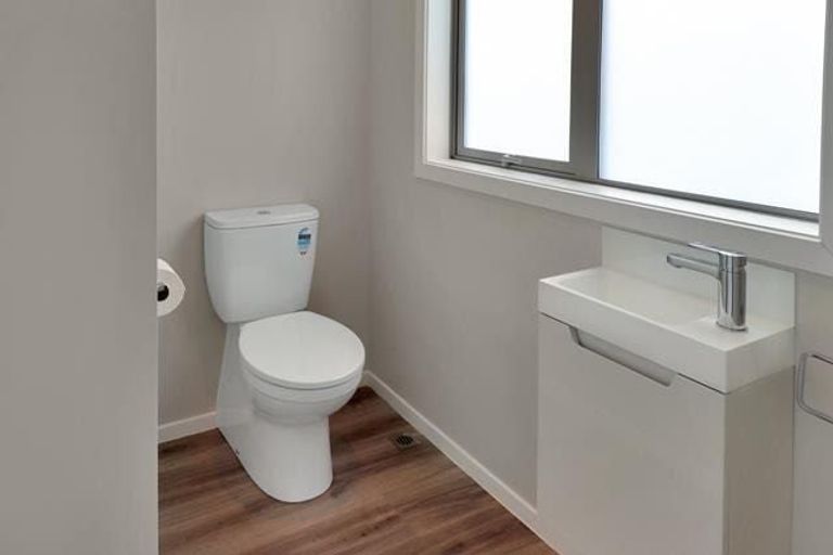 Photo of property in 38 Nile Street, Waterloo, Lower Hutt, 5011