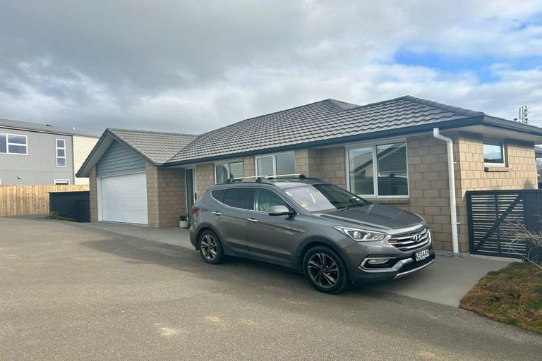 Photo of property in 34 Richardson Road, Omokoroa, 3114