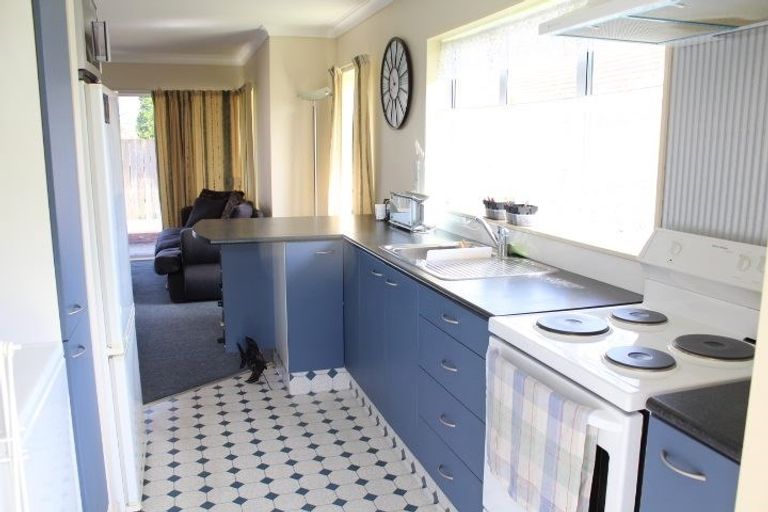 Photo of property in 50a Matai Street West, Riccarton, Christchurch, 8011