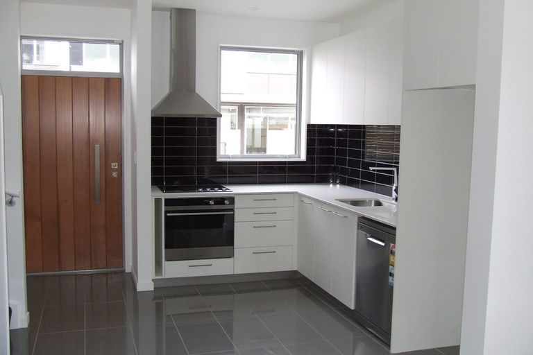 Photo of property in 7/59 The Parade, Island Bay, Wellington, 6023