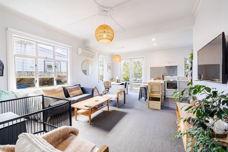 Photo of property in 9 Corunna Street, Saint Kilda, Dunedin, 9012