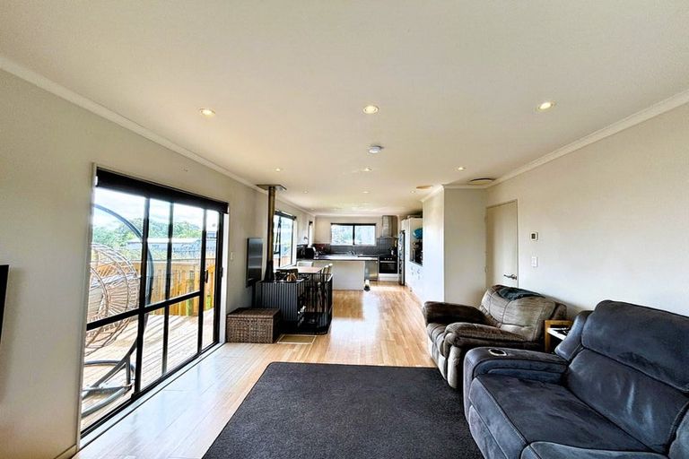 Photo of property in 16 Stemhead Lane, Whitby, Porirua, 5024