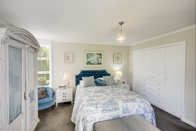 Photo of property in 20 Tauroa Road, Havelock North, 4130