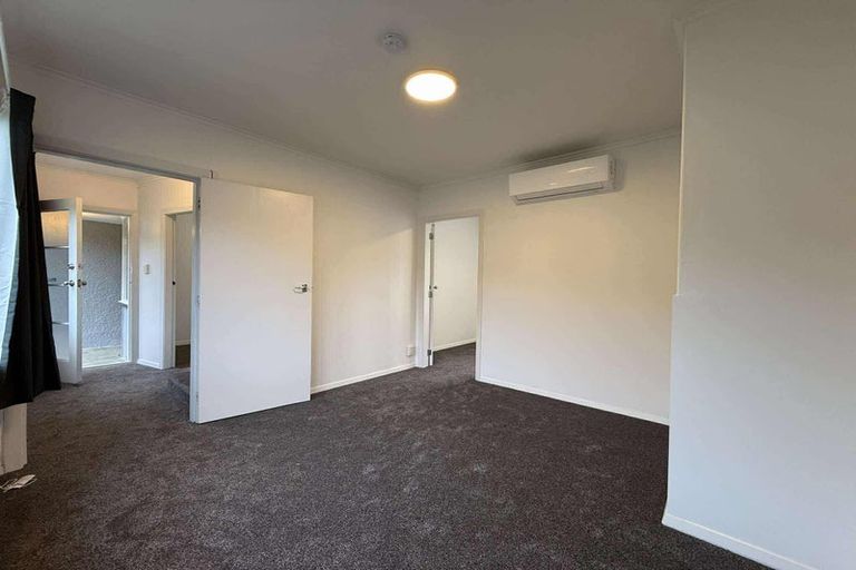 Photo of property in 9 Wainhouse Street, Stokes Valley, Lower Hutt, 5019