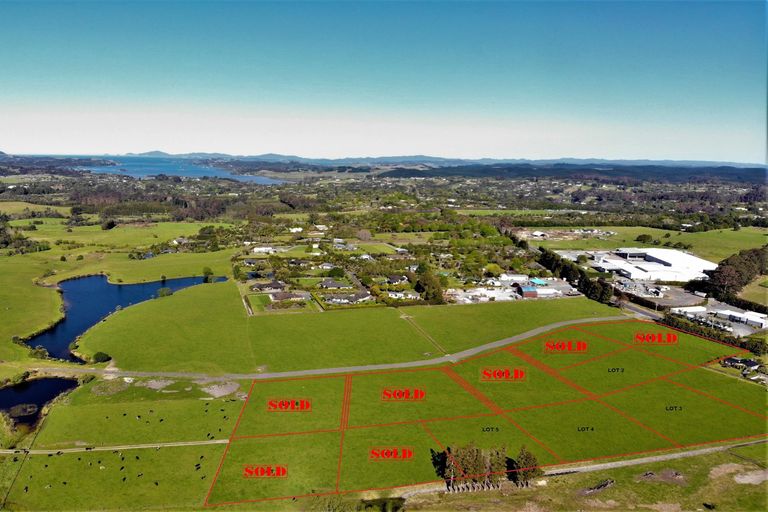 Photo of property in 190 Waipapa Road, Kerikeri, 0230