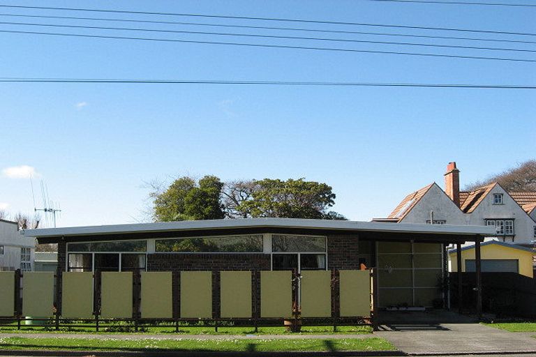 Photo of property in 65 Skerman Street, Marton, 4710