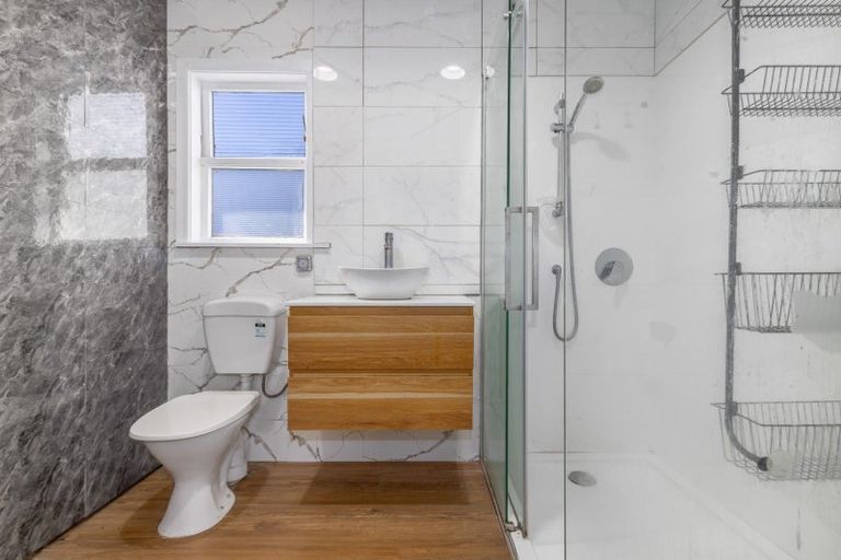 Photo of property in 8 Lambley Road, Titahi Bay, Porirua, 5022