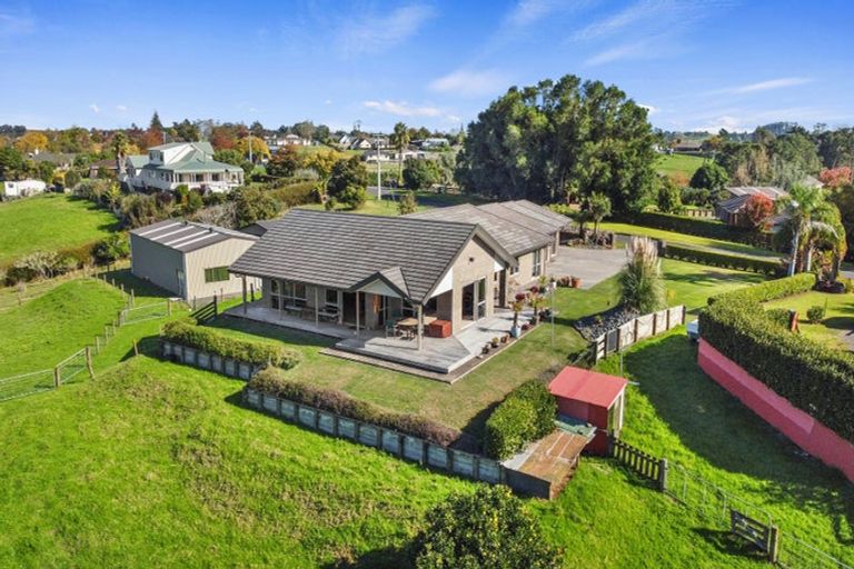 Photo of property in 30 Moorfield Road, Te Kauwhata, 3782