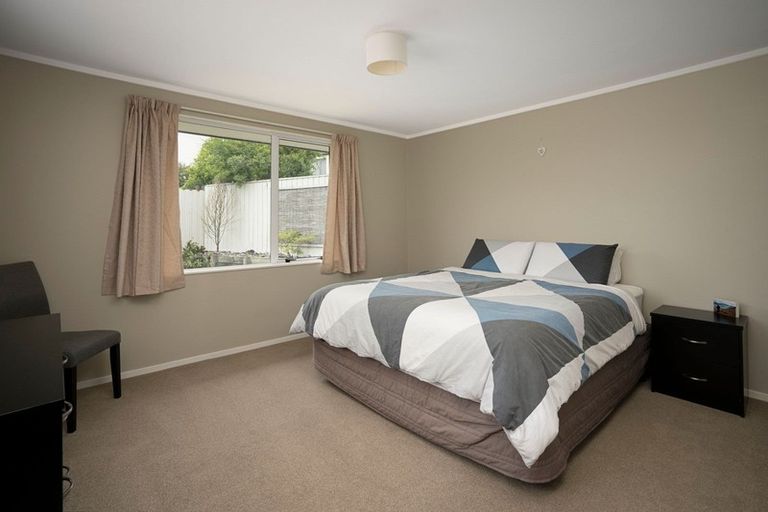 Photo of property in 12 Kate Edger Place, Stoke, Nelson, 7011