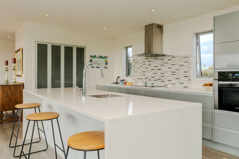 Photo of property in 18 Greenway Drive, Kerikeri, 0230
