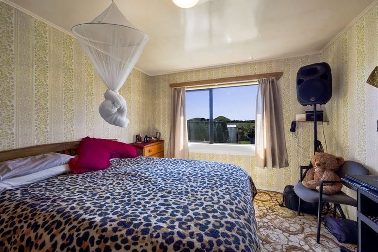 Photo of property in 39 Pungarehu Road, Pungarehu, Opunake, 4685