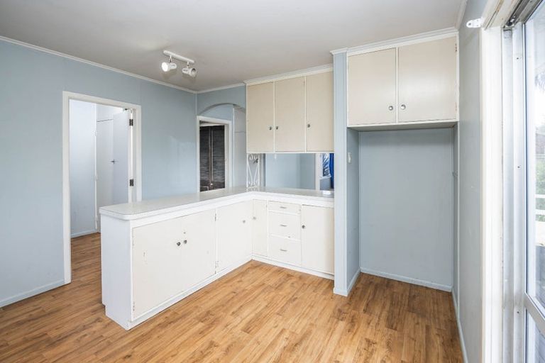 Photo of property in 16 Thornton Place, Melville, Hamilton, 3206