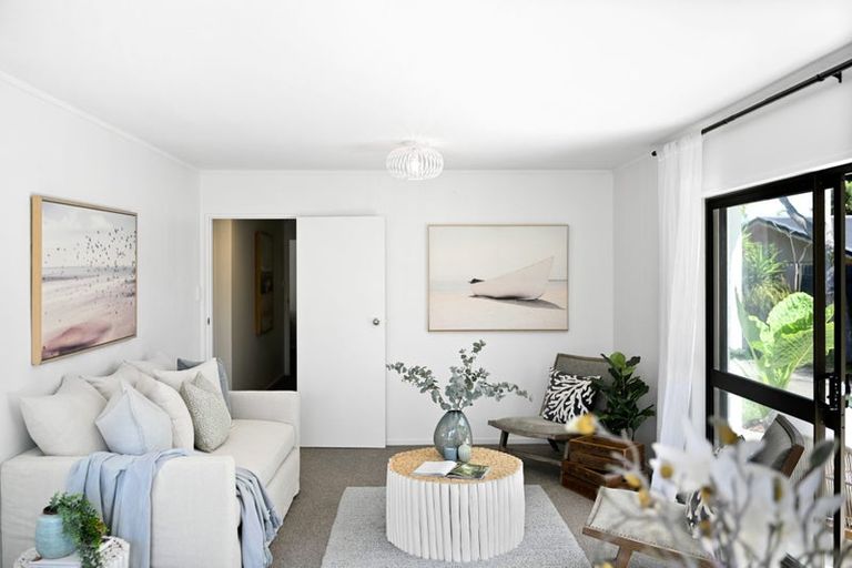 Photo of property in 124a Karewa Parade, Papamoa Beach, Papamoa, 3118