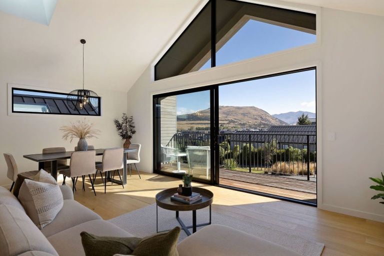Photo of property in 45b Mcadam Drive, Jacks Point, Queenstown, 9371