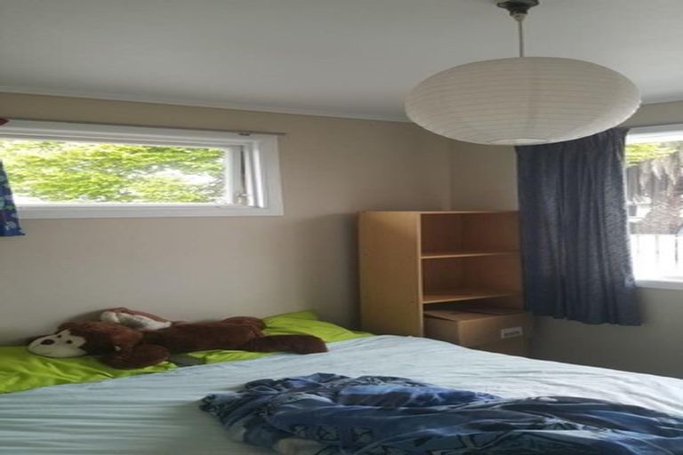 Photo of property in 13 Roby Street, Te Atatu Peninsula, Auckland, 0610