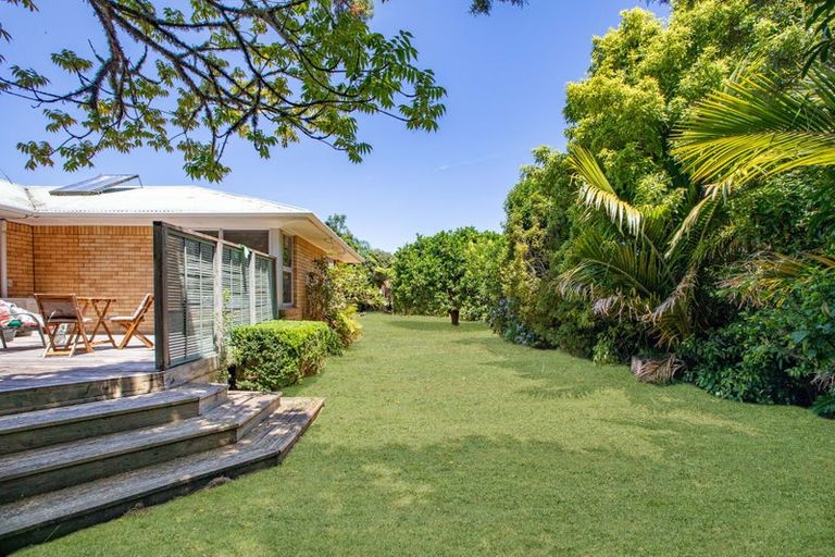 Photo of property in 1 Rugby Lane, Huntly, 3700