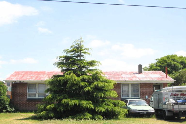 Photo of property in 35 Merrington Crescent, Aranui, Christchurch, 8061