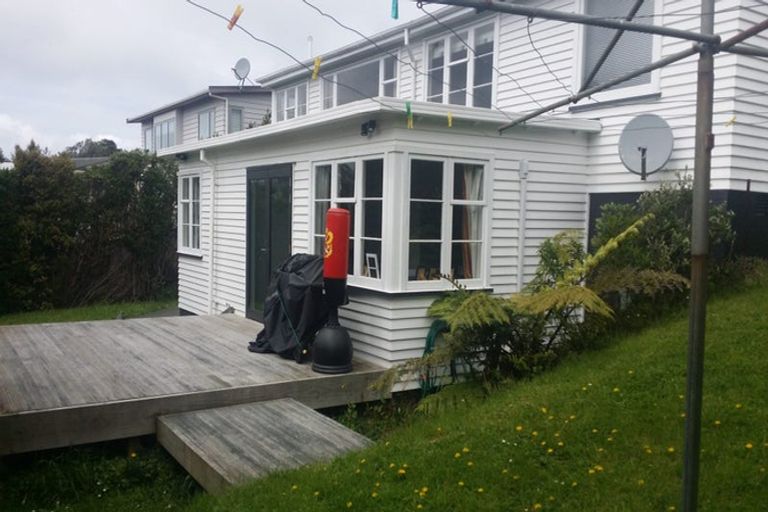 Photo of property in 44 Haumia Street, Johnsonville, Wellington, 6037