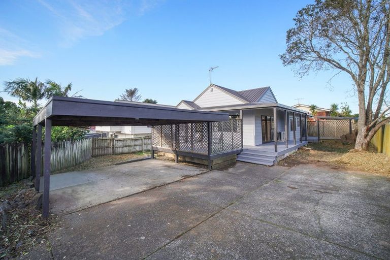 Photo of property in 19 Tane Street, New Lynn, Auckland, 0600