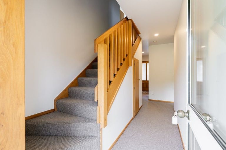 Photo of property in 292 Waipori Falls Road, Berwick, Outram, 9073