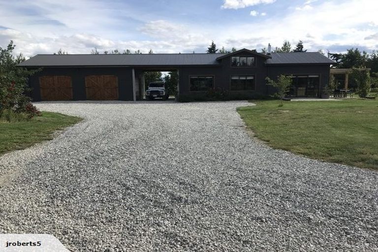 Photo of property in 66 Gladsmuir Road, Queensberry, Cromwell, 9383