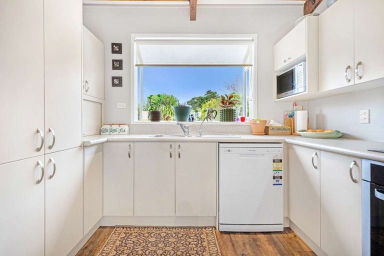 Photo of property in 3 Waitawa Place, Lynmore, Rotorua, 3010