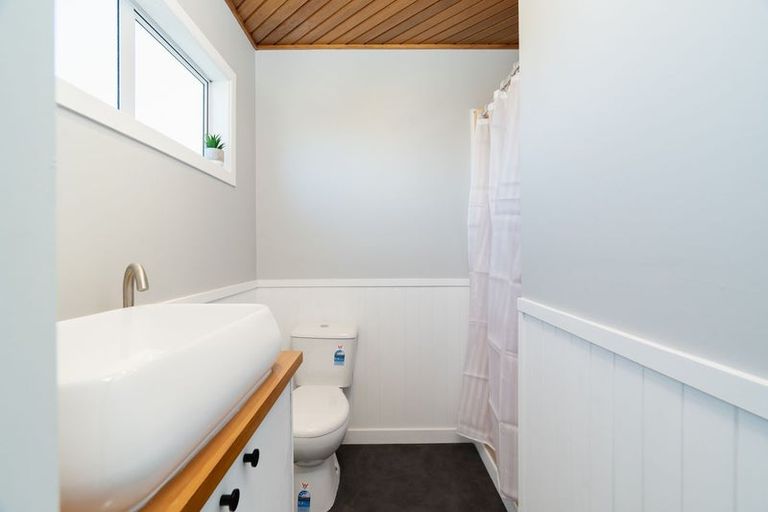 Photo of property in 4 Waldron Crescent, Green Island, Dunedin, 9018