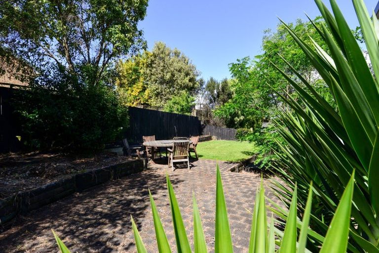 Photo of property in 43 Western Heights Drive, Western Heights, Hamilton, 3200