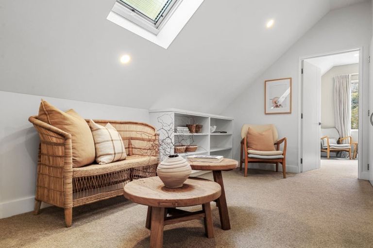 Photo of property in 17 Innes Road, St Albans, Christchurch, 8052