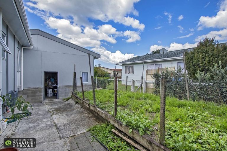 Photo of property in 8a Bloomfield Place, Onerahi, Whangarei, 0110