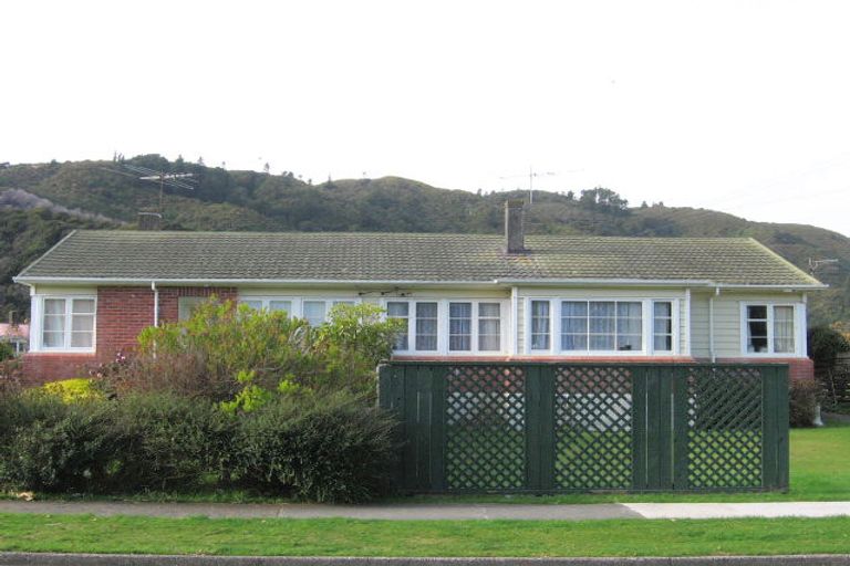 Photo of property in 34 Poole Street, Taita, Lower Hutt, 5011